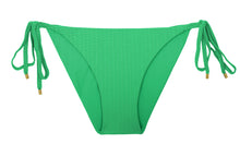 Carica l'immagine nel visualizzatore di Gallery, Product Front: Rio De Sol Slip Bottom Dots-Tambourine Ibiza-Comfy