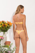 Carica l'immagine nel visualizzatore di Gallery, Model Back: Rio De Sol Slip Bottom Sunny-Forest Nice-Fio