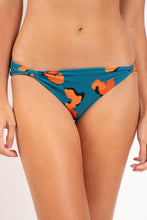 Carica l'immagine nel visualizzatore di Gallery, Gallery: Rio De Sol Slip Bottom Luma Mel