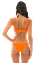 Carica l'immagine nel visualizzatore di Gallery, Model Back: Rio De Sol Slip Bottom Duo Orange