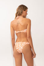 Carica l'immagine nel visualizzatore di Gallery, Model Back: Rio De Sol Slip Bottom Sahari Leblon