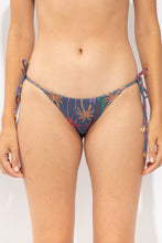 Carica l'immagine nel visualizzatore di Gallery, Gallery: Rio De Sol Slip Bottom Coqueiro Lacinho