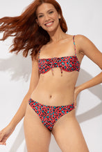 Carica l'immagine nel visualizzatore di Gallery, Image 06: Rio De Sol Reggiseno Top Coral-Feline Balconet-Tie