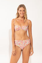 Carica l'immagine nel visualizzatore di Gallery, Model Front: Rio De Sol Slip Bottom Ditsy-Sky Amy
