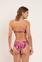 Carica l'immagine nel visualizzatore di Gallery, Model Back: Rio De Sol Slip Bottom Shade Essential-Comfy