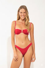 Carica l'immagine nel visualizzatore di Gallery, Model Front: Wednesday In Hawaii By Rio De Sol Reggiseno Top Hibiscus Shell