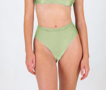 Carica l'immagine nel visualizzatore di Gallery, Gallery: Rio De Sol Slip Bottom Oliva Hotpants