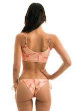 Carica l'immagine nel visualizzatore di Gallery, Model Back: Rio De Sol Reggiseno Top Banana Rose Bra