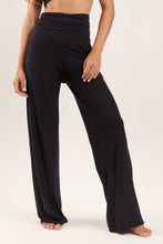 Carica l'immagine nel visualizzatore di Gallery, Gallery: Rio De Sol Pantaloni Da Spiaggia Black Pants Knot