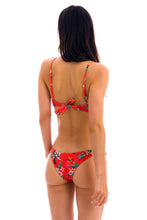 Carica l'immagine nel visualizzatore di Gallery, Model Back: Rio De Sol Slip Bottom Wildflowers Lisboa