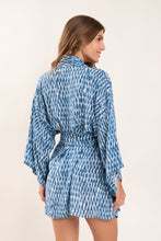 Carica l'immagine nel visualizzatore di Gallery, Model Back: Rio De Sol Caftano / Copricostume Chuva Kimono