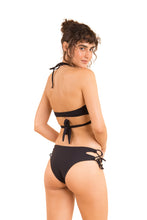 Carica l'immagine nel visualizzatore di Gallery, Model Back: Rio De Sol Slip Bottom Dots-Black Madrid
