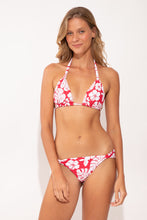 Carica l'immagine nel visualizzatore di Gallery, Model Front: Wednesday In Hawaii By Rio De Sol Reggiseno Top Pua-Hibiscus Mel