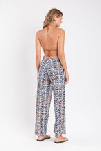 Carica l'immagine nel visualizzatore di Gallery, Model Back: Rio De Sol Pantaloni Da Spiaggia Ikat Wide Pants