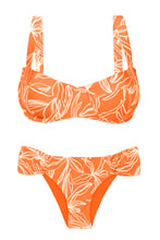 Carica l'immagine nel visualizzatore di Gallery, Product Front: Rio De Sol Completo Set Trail-Orange Amelia Baobi