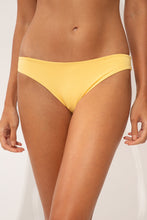 Carica l'immagine nel visualizzatore di Gallery, Gallery: Wednesday In Hawaii By Rio De Sol Slip Bottom Lilikoi Waikiki