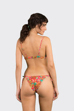 Carica l'immagine nel visualizzatore di Gallery, Model Back: Rio De Sol Slip Bottom Tropics Lacinho