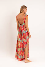 Carica l'immagine nel visualizzatore di Gallery, Model Back: Rio De Sol Vestito Da Spiaggia Sea-Bloom Long Dress Chiara