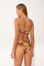 Carica l'immagine nel visualizzatore di Gallery, Model Back: Wednesday In Hawaii By Rio De Sol Reggiseno Top Pua-Coco-Lilikoi Lani