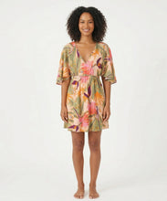 Carica l'immagine nel visualizzatore di Gallery, Model Front: Rio De Sol Mini Dress Oasis Mini Dress