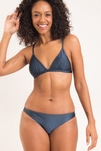 Carica l'immagine nel visualizzatore di Gallery, Image 11: Rio De Sol Slip Bottom Shimmer-Shark Essential-Comfy