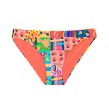 Carica l'immagine nel visualizzatore di Gallery, Product Front: Rio De Sol Slip Bottom Love-Trip Essential-Comfy