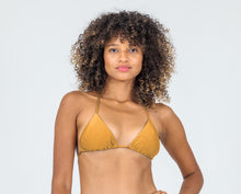 Carica l'immagine nel visualizzatore di Gallery, Model Front: Rio De Sol Reggiseno Top Damasco Tri-Inv