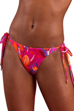 Carica l'immagine nel visualizzatore di Gallery, Gallery: Rio De Sol Slip Bottom Flavors Cheeky-Tie