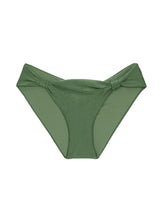 Carica l'immagine nel visualizzatore di Gallery, Product Front: Rio De Sol Slip Bottom Croco Mel-Comfy