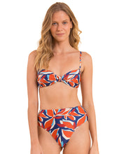 Carica l'immagine nel visualizzatore di Gallery, Gallery: Rio De Sol Completo Set Leaves Bandeau-Joy Hotpants
