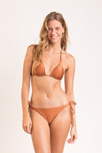 Carica l'immagine nel visualizzatore di Gallery, Model Front: Rio De Sol Slip Bottom Nocciola Ibiza