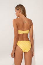 Carica l'immagine nel visualizzatore di Gallery, Model Back: Wednesday In Hawaii By Rio De Sol Reggiseno Top Kiko-Lilikoi Lani