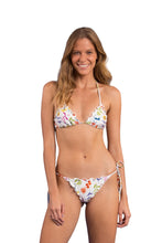 Carica l'immagine nel visualizzatore di Gallery, Model Front: Rio De Sol Slip Bottom Countryside Frufru-Fio