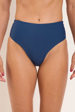Carica l'immagine nel visualizzatore di Gallery, Gallery: Rio De Sol Slip Bottom Navy Hotpants