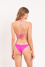 Carica l'immagine nel visualizzatore di Gallery, Model Back: Rio De Sol Slip Bottom Malibu-Rosa Cheeky-Tie