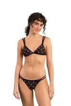 Carica l'immagine nel visualizzatore di Gallery, Model Front: Rio De Sol Slip Bottom Cashew Mini-Duo