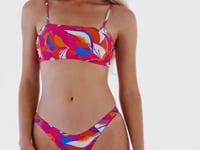 Carica e avvia il video nel visualizzatore di galleria, Video: Rio De Sol Completo Set Antelope Bandeau-Reto High-Leg
