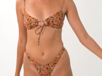 Carica e avvia il video nel visualizzatore di galleria, Video: Rio De Sol Slip Bottom Bouquet Cali