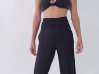 Carica e avvia il video nel visualizzatore di galleria, Video: Rio De Sol Pantaloni Da Spiaggia Black Pants Knot