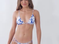 Carica e avvia il video nel visualizzatore di galleria, Video: Rio De Sol Reggiseno Top Pua-Pacifica Ana