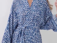 Carica e avvia il video nel visualizzatore di galleria, Video: Rio De Sol Caftano / Copricostume Chuva Kimono