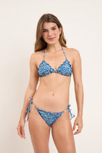 Carica l'immagine nel visualizzatore di Gallery, Model Front: Rio De Sol Slip Bottom Chuva Frufru