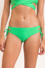 Carica l'immagine nel visualizzatore di Gallery, Gallery: Rio De Sol Slip Bottom Dots-Energy Madrid