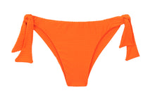 Carica l'immagine nel visualizzatore di Gallery, Product Front: Rio De Sol Slip Bottom Dots-Orange Italy