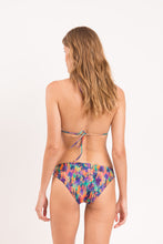 Carica l'immagine nel visualizzatore di Gallery, Model Back: Rio De Sol Slip Bottom Euphoria Essential-Comfy