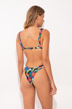 Carica l'immagine nel visualizzatore di Gallery, Model Back: Rio De Sol Slip Bottom Flair Cali