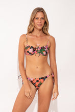 Carica l'immagine nel visualizzatore di Gallery, Model Front: Rio De Sol Slip Bottom Jolie Ibiza-Comfy