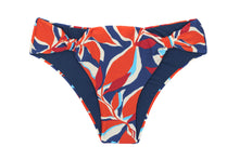 Carica l'immagine nel visualizzatore di Gallery, Product Front: Rio De Sol Slip Bottom Leaves Mel