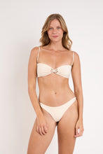 Carica l'immagine nel visualizzatore di Gallery, Model Front: Rio De Sol Slip Bottom Malibu-Natural Essential-Iris