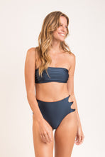 Carica l'immagine nel visualizzatore di Gallery, Image 11: Rio De Sol Slip Bottom Nocciola High-Waist-Spin